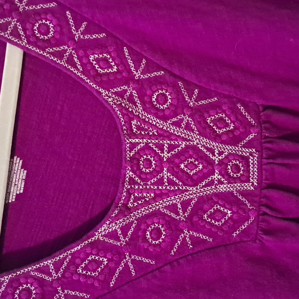 St Johns Bay Purple Embroidered Women's Top - Picture 3 of 3